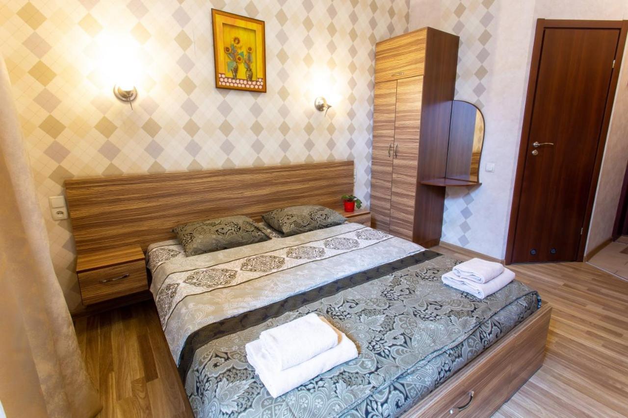 Malon Apartments Kharkiv Exterior photo